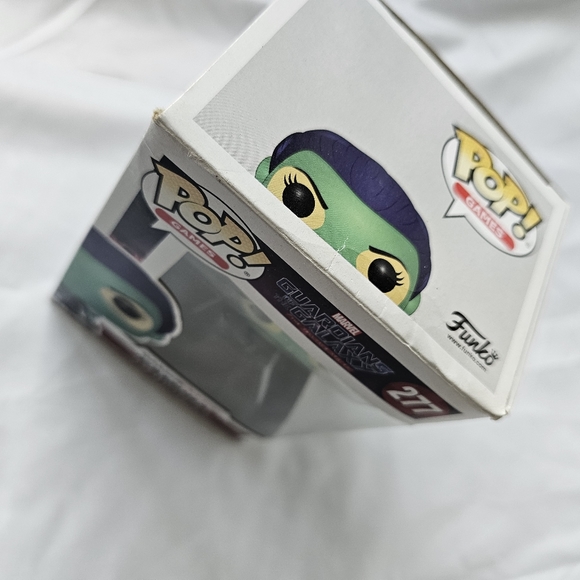 Funko Pop! Guardians of the Galaxy Gamer Verse Gamora #277 - Picture 3 of 12